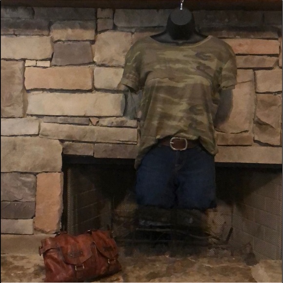 Top - Picture 6 of 8